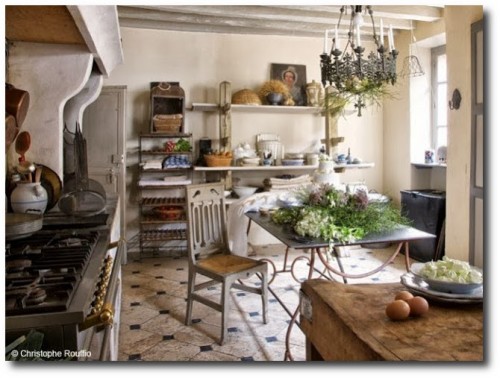 Old World French Provence Homes- maison-deco.com