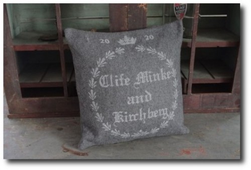 Gray-Wool-Grain-Sack-Pillow-From-Pink-pig-on-esty-500x331