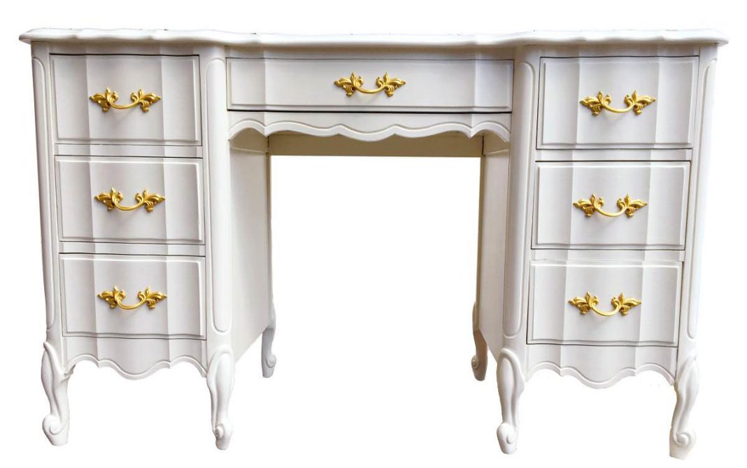 White Painted Vintage French Provincial Country Furniture French   Dixie 3 1068x669 